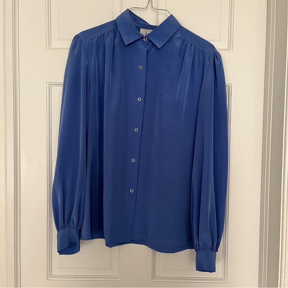 Elegant Blue Women's Blouse